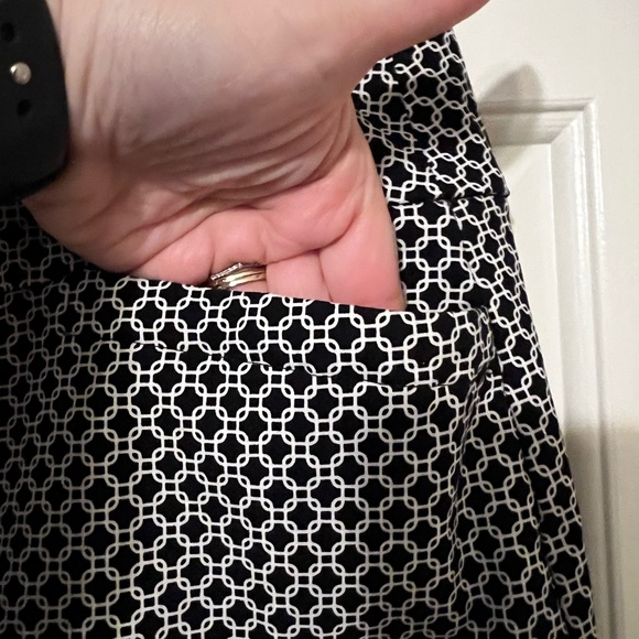 S.C.& Co. XXL skort black and white great condition - Picture 2 of 9